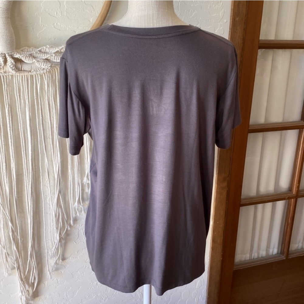 Earthbound graphic tee - Picture 4 of 5